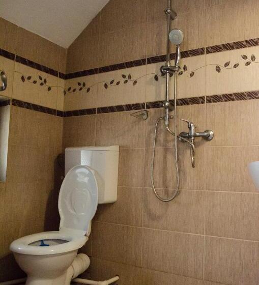 اتاق استاندارد با سرویس بهداشتی مشترک, Vila Marina&eddy