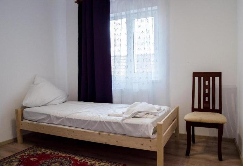 اتاق استاندارد یک نفره, Vila Marina&eddy