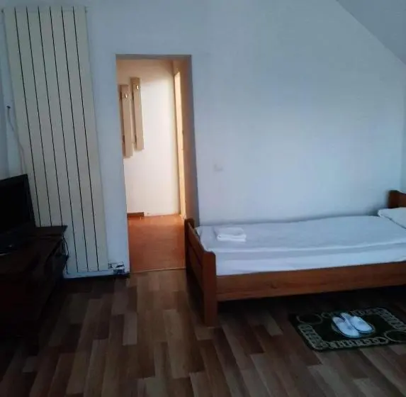 Üç Kişilik Standart Oda, Vila Marina&eddy