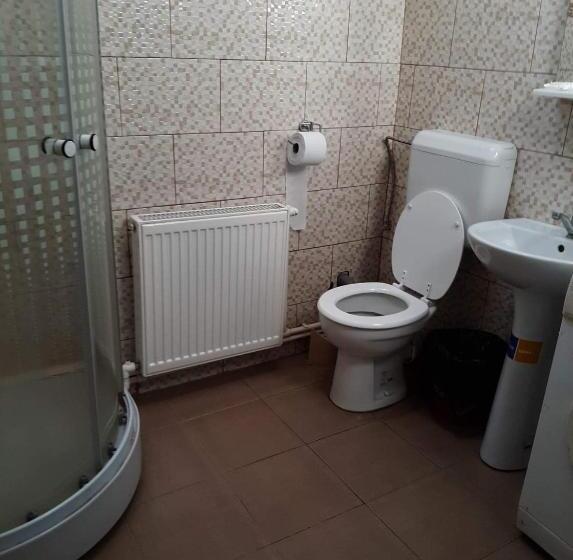 اتاق استاندارد سه نفره, Vila Marina&eddy