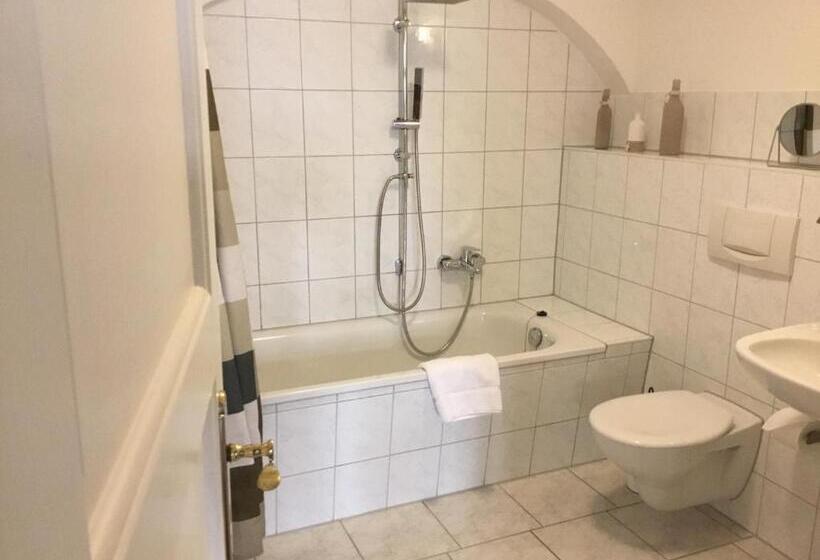 Семейный Номер, Pension Wielsch