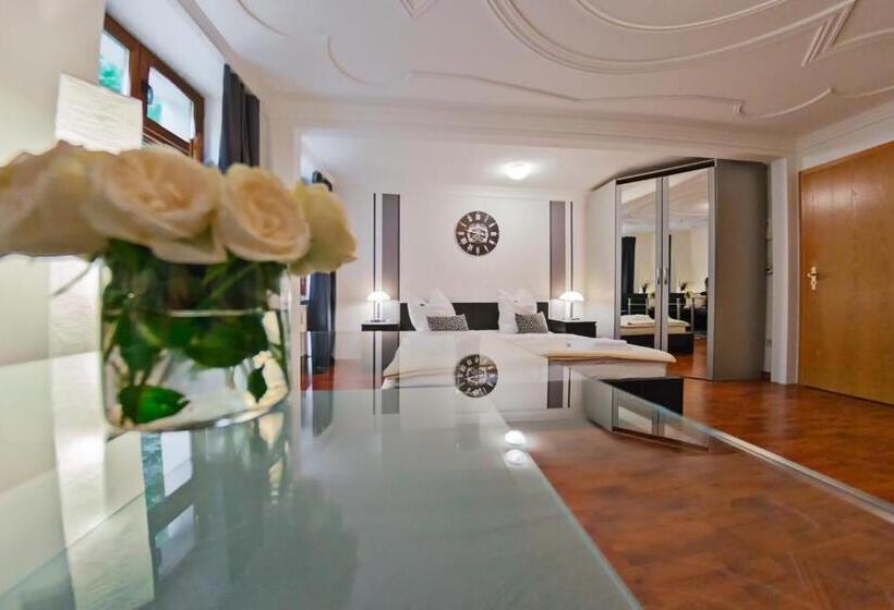 Семейный Номер, Pension Wielsch