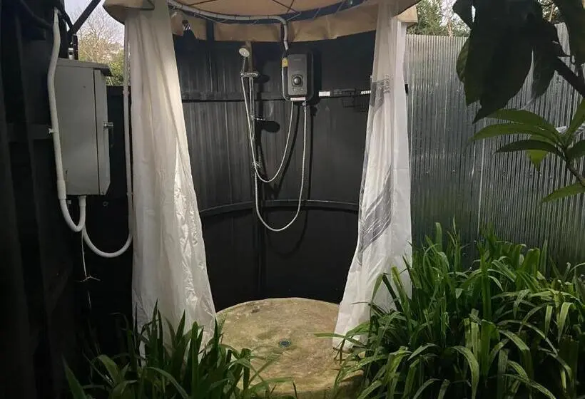 Standard Tent, Khaokho Keree Tara