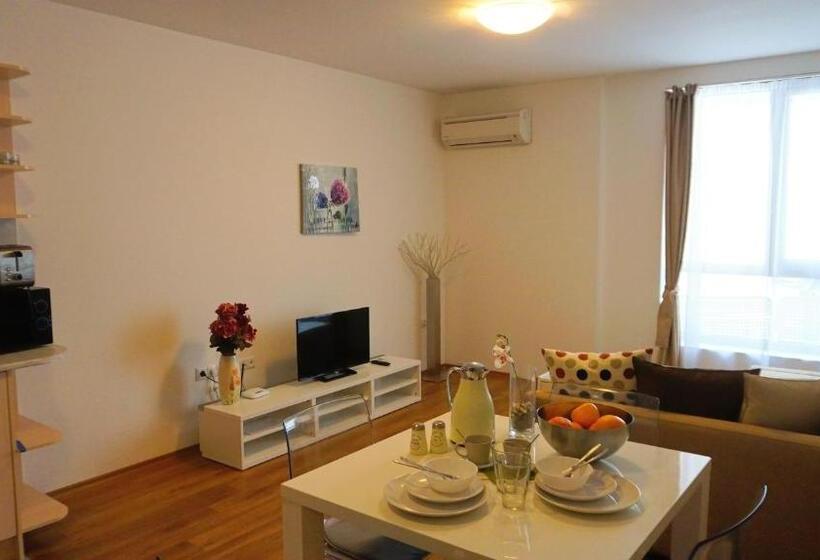 1 Schlafzimmer Apartment mit Terrasse, бяла виста клиф   Byala Vista Cliff