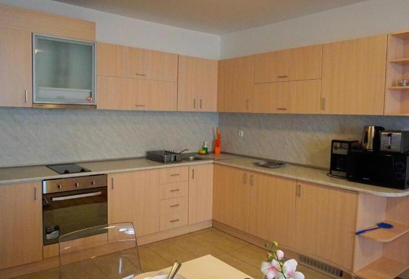 1 Schlafzimmer Apartment mit Terrasse, бяла виста клиф   Byala Vista Cliff