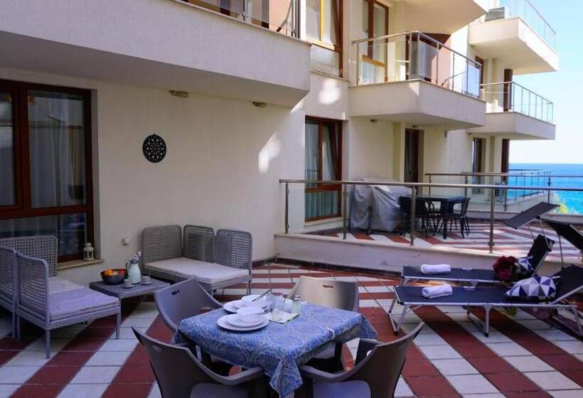 1 Schlafzimmer Apartment mit Terrasse, бяла виста клиф   Byala Vista Cliff