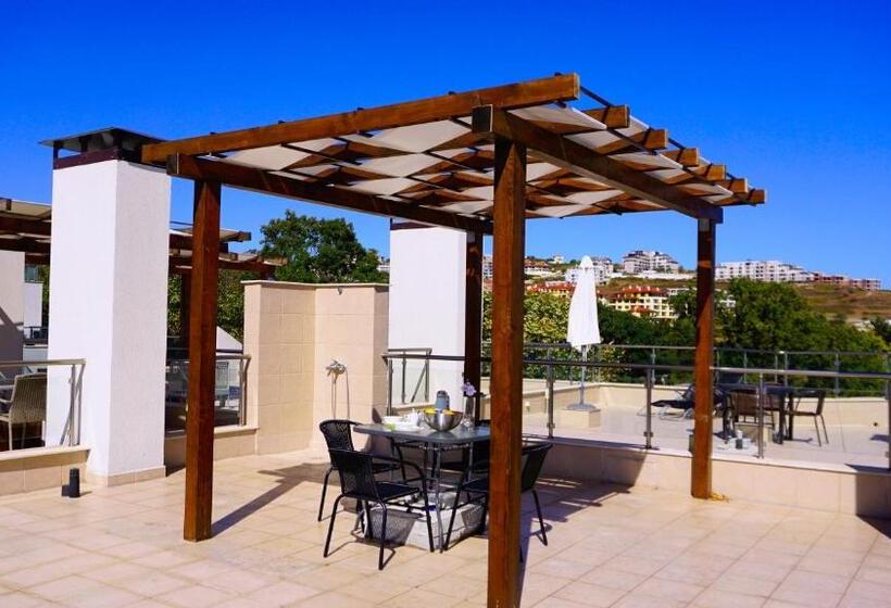 1 Schlafzimmer Penthouse Apartment, бяла виста клиф   Byala Vista Cliff