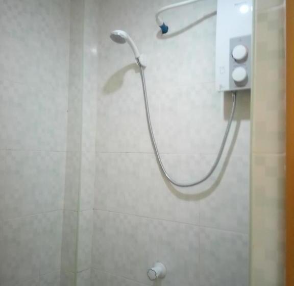 חדר דלוקס עם מרפסת, Sunshine Paradise Inn