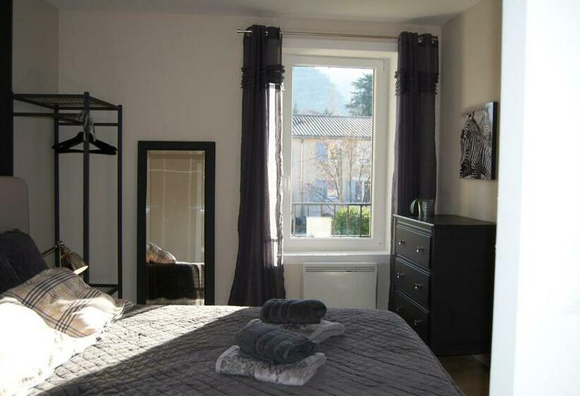 דירת חדר, Appart Hôtel 27 Le Lion D Or