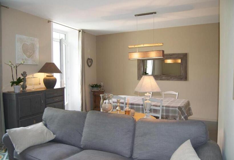 Апартаменты 2 Спальни, Appart Hôtel 27 Le Lion D Or