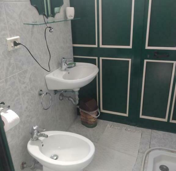 スタンダード４人部屋, B&b Albatros