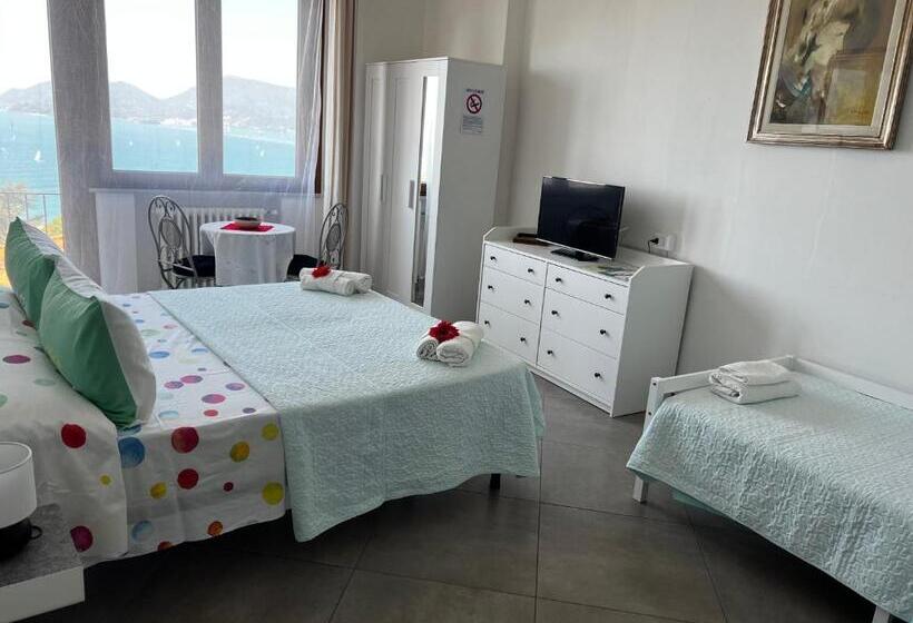 اتاق لوکس با چشمانداز دریا, B&b Camera Bellavista