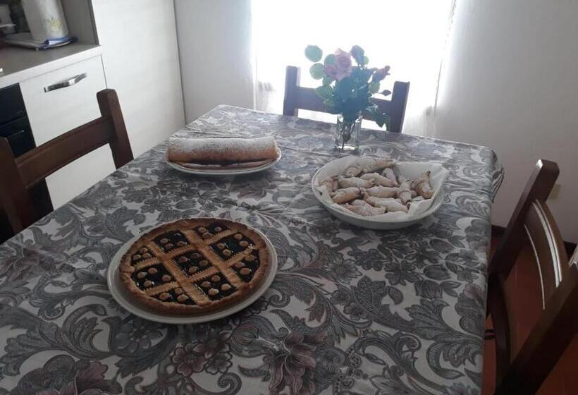 דירת חדר, B&b I Canonici