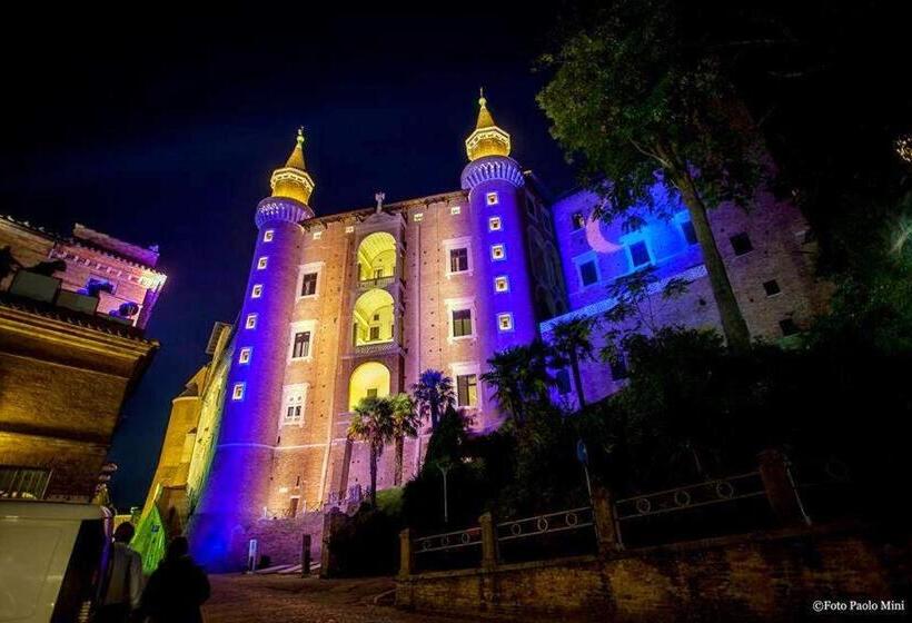 דירת חדר, B&b I Canonici