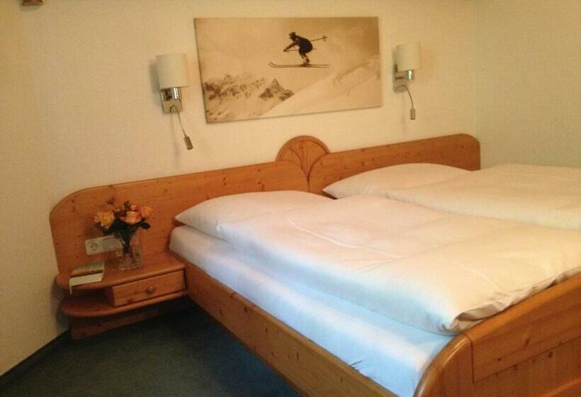 Apartamento 2 Dormitórios, Haus Christaldo
