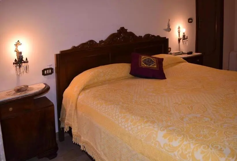 Standard room with outdoor bath, Bed & Breakfast Alice