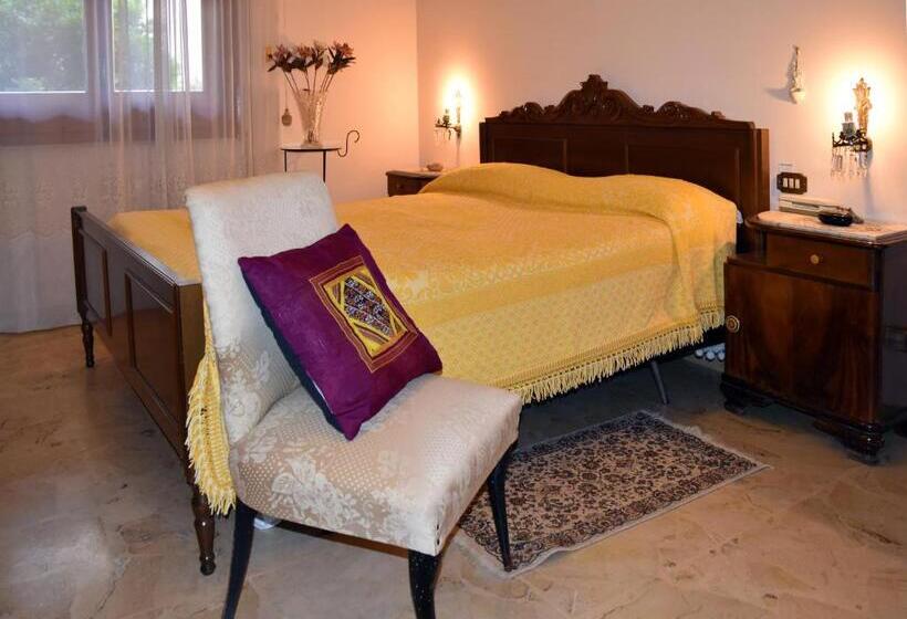 Standard room with outdoor bath, Bed & Breakfast Alice