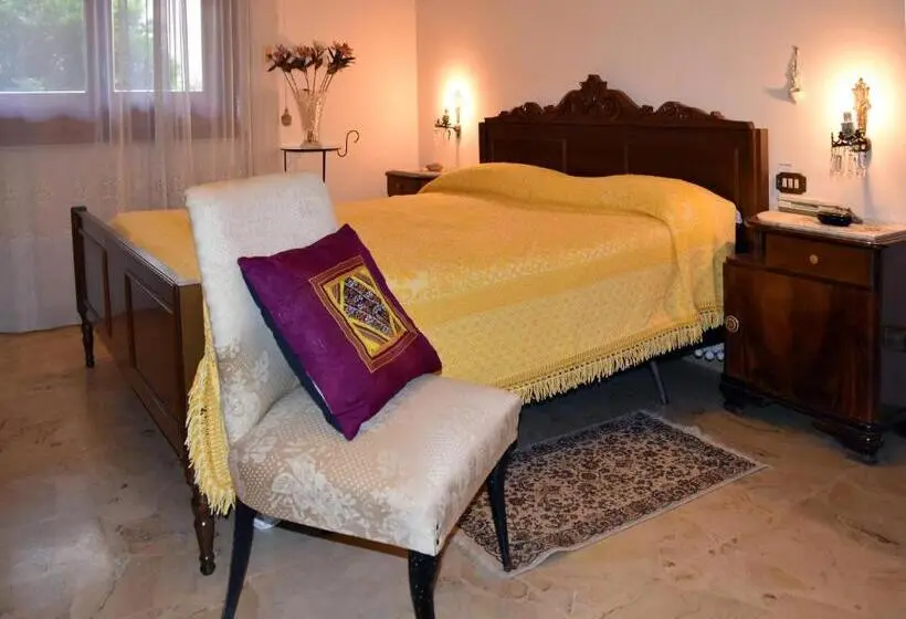 Standard room with outdoor bath, Bed & Breakfast Alice