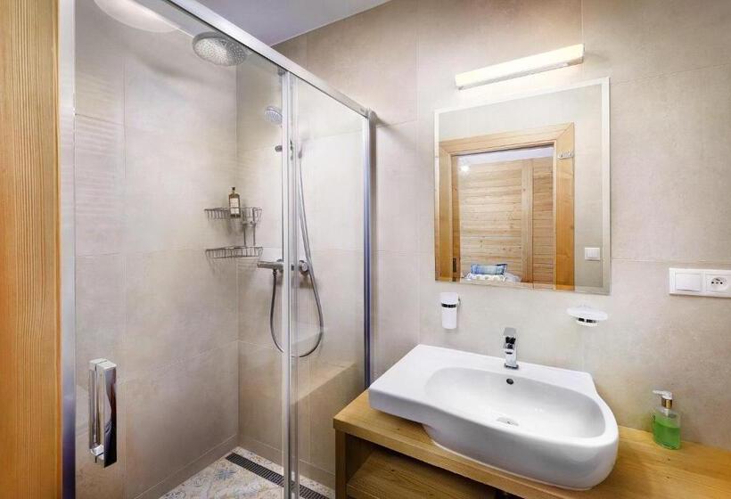 Апартаменты 2 Спальни, Chalety Jasná Apartmány Bor