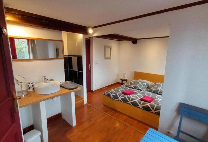 Номер Basic, Terres De Barréjat