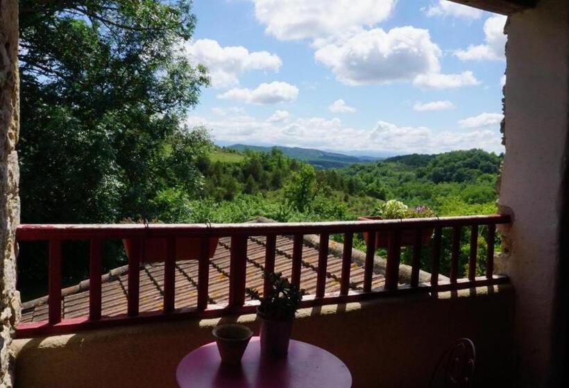 Четырехместный Номер Стандарт, Terres De Barréjat