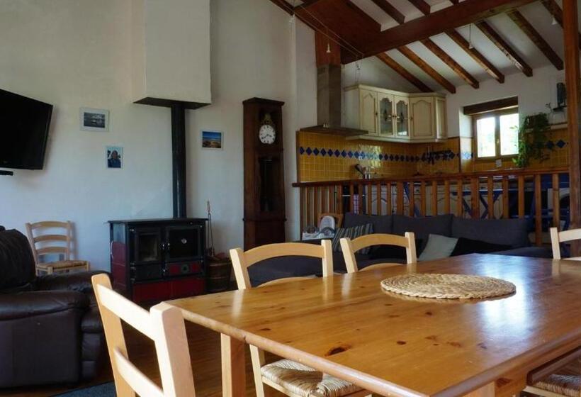 Четырехместный Номер Стандарт, Terres De Barréjat
