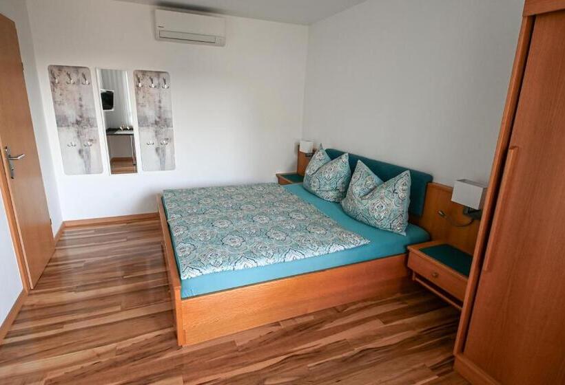 Номер Стандарт, Gästehaus Zum See