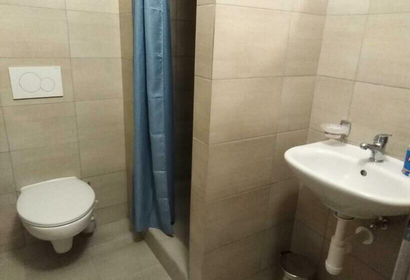 1ベッドルームアパートメント, Guest House Mladosť