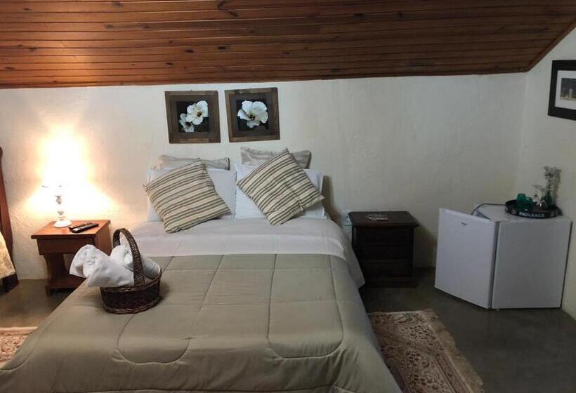 Family Room, Hospedagem Platô