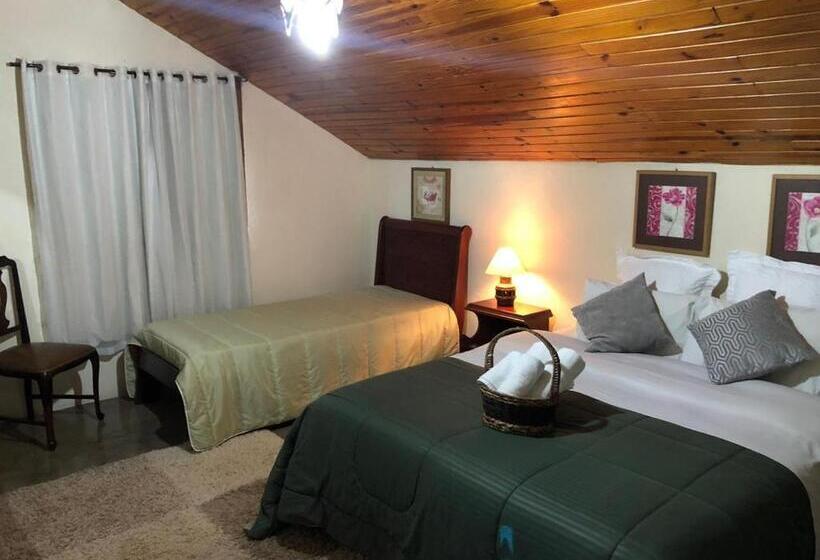 Family Room, Hospedagem Platô