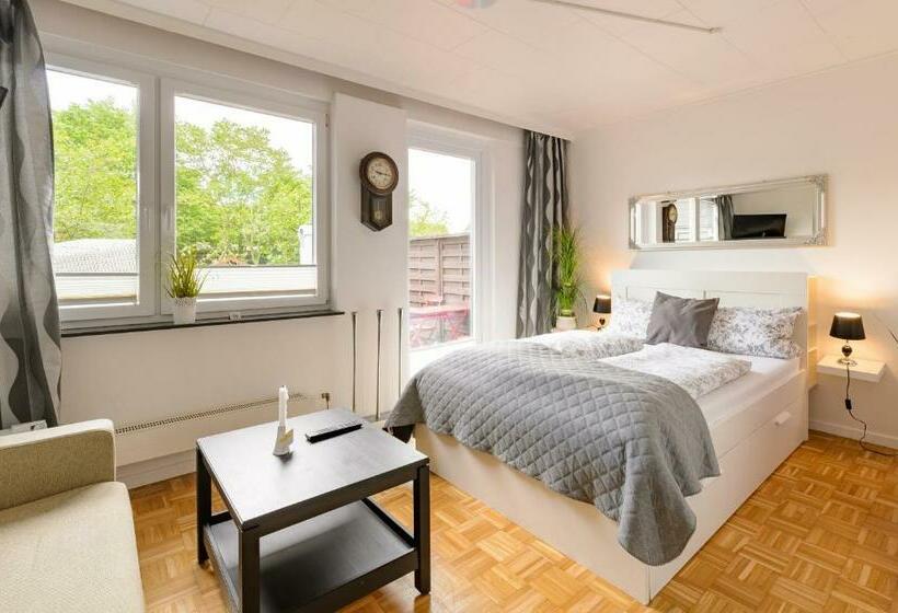 غرفة قياسية مزوَّدة بتراس, Pension Louisa