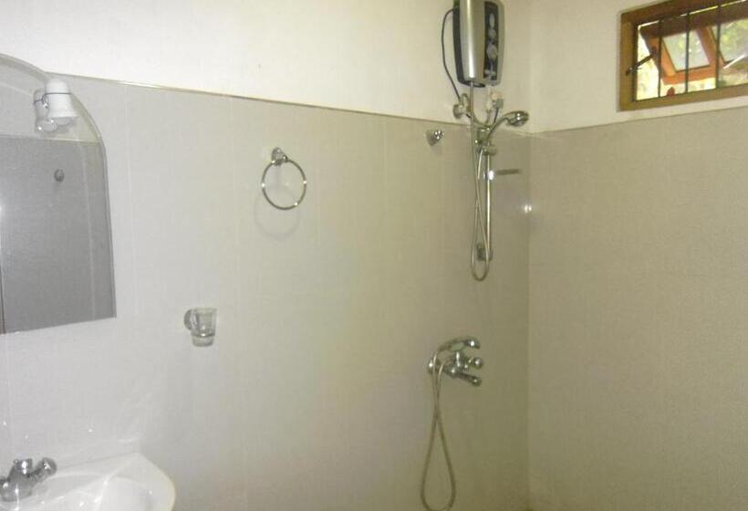 Camera Tripla Deluxe, Jasmine Garden Inn