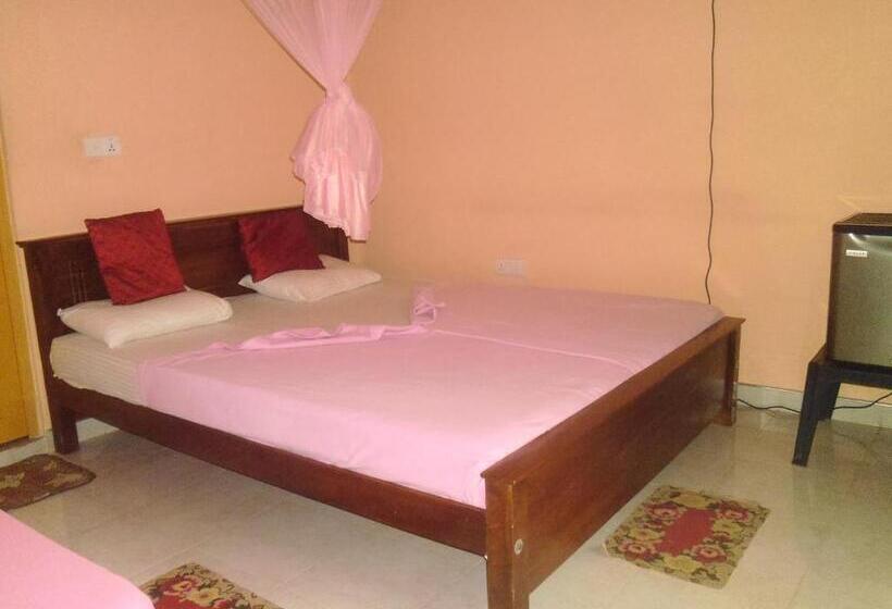 Camera Tripla Deluxe, Jasmine Garden Inn