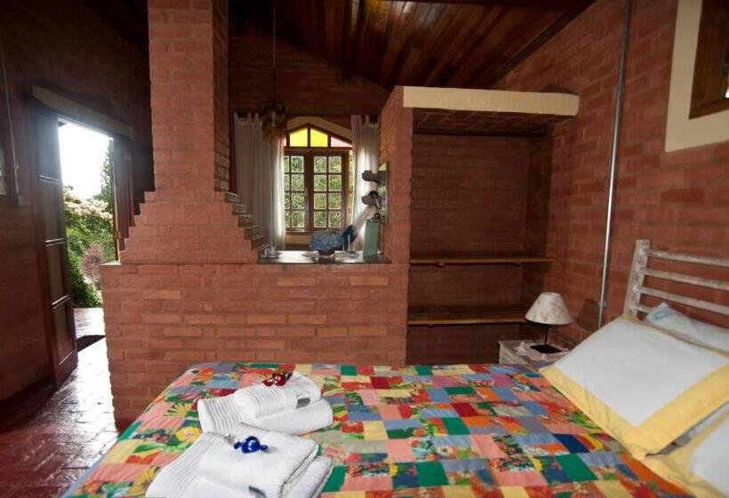 샬레, Pousada Candeias