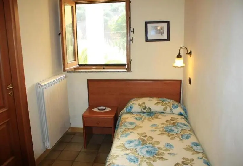 デラックスルーム, B&b Villa Calagioli