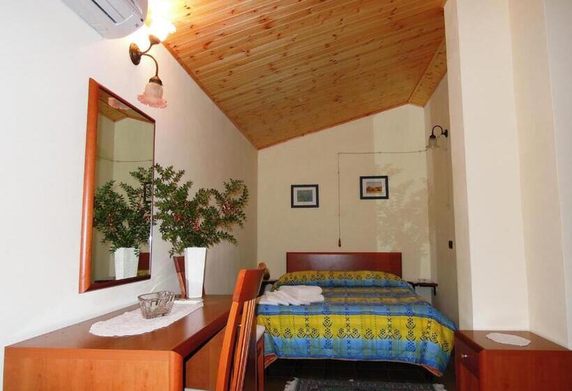 غرفة ديلوكس, B&b Villa Calagioli