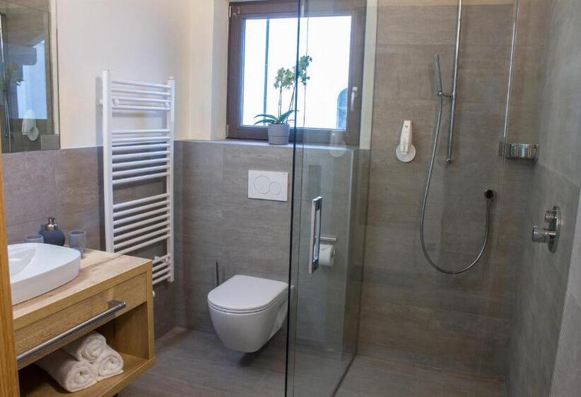 Номер Стандарт с Балконом, Panorama Apart Weisses Rössl