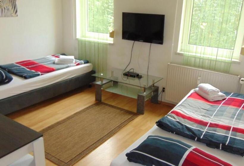 Quarto Standard Casa de Banho Partilhada, Hostel Schützenbrücke