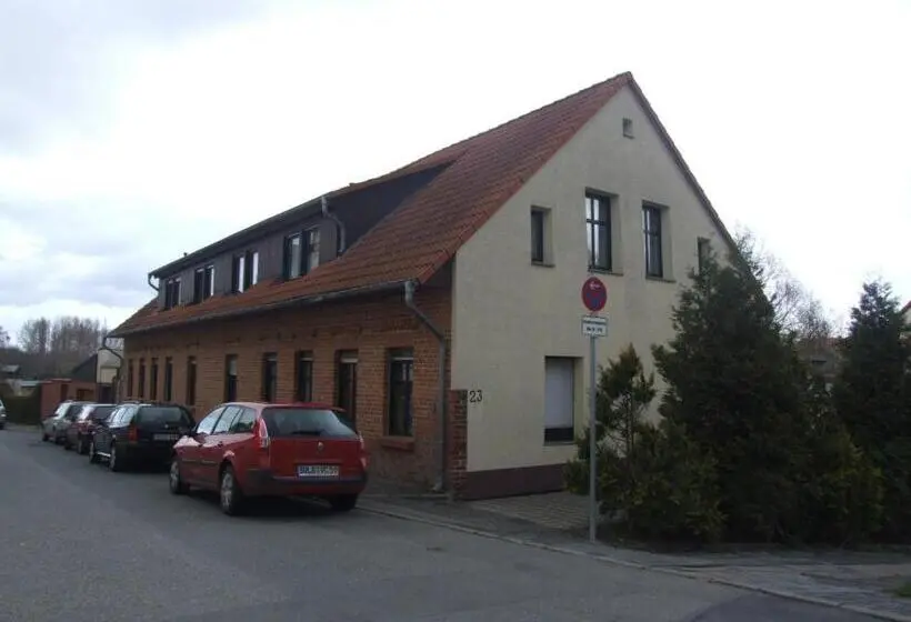 浴室共有スタンダード４人用ルーム, Hostel Schützenbrücke