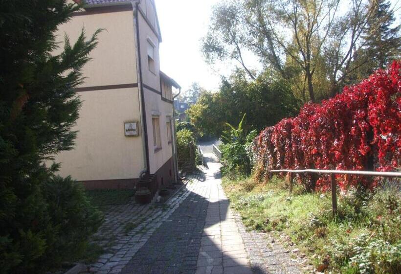 Quarto Quádruplo Standart Casa de Banho Partilhada, Hostel Schützenbrücke