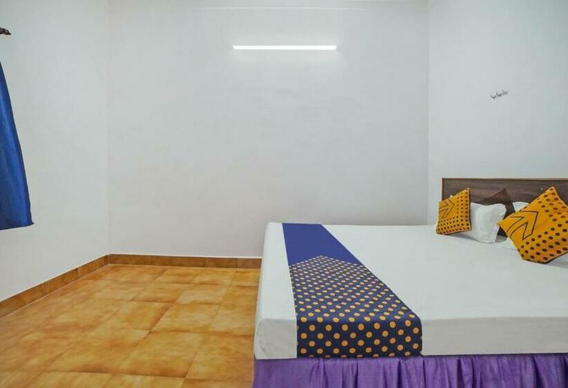 غرفة قياسية ثلاثية, Spot On Hotel Morning Star Inn