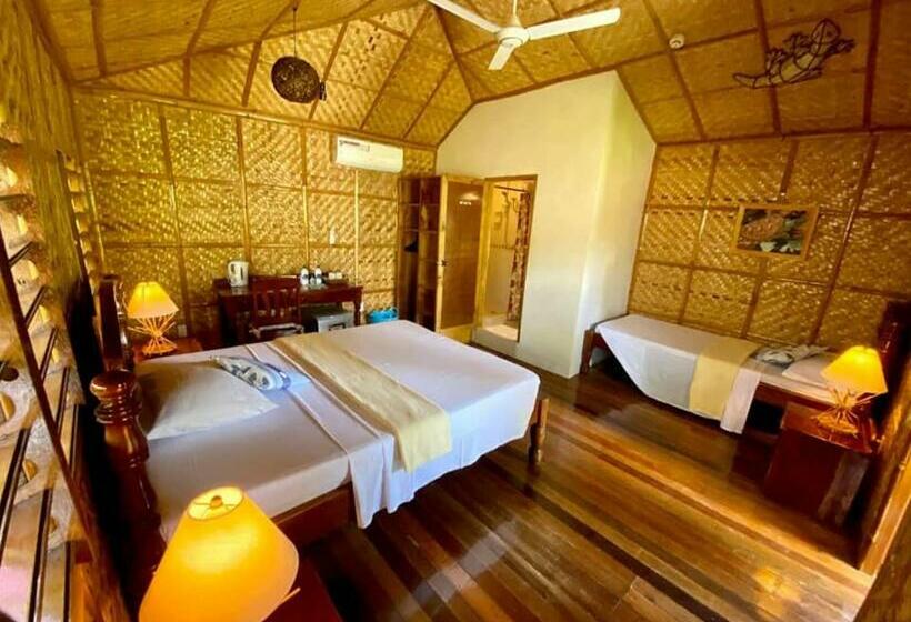 발코니 디럭스 룸, Magic Island Dive Resort