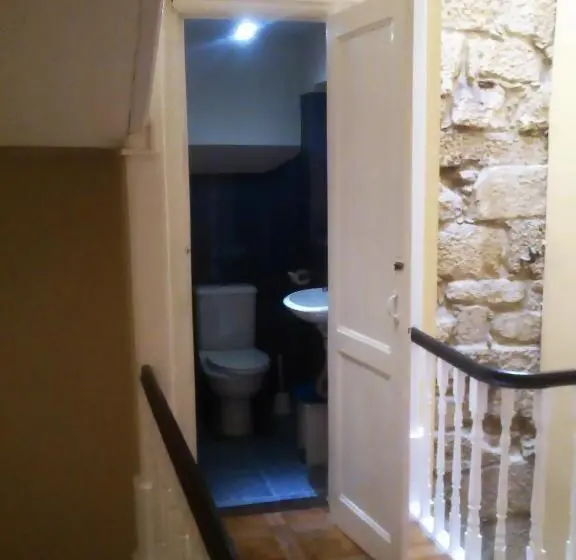 اتاق عادی, Duas Nações Guest House