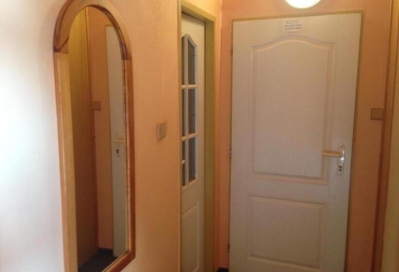 スタンダードトリプルルーム, Penzion Oliver