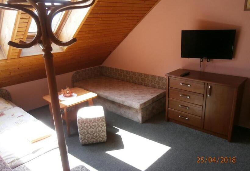 スタンダード４人部屋, Penzion Oliver