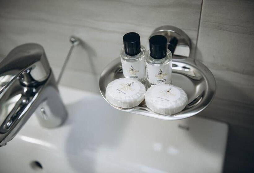 Superior Room, дбайлива ципа