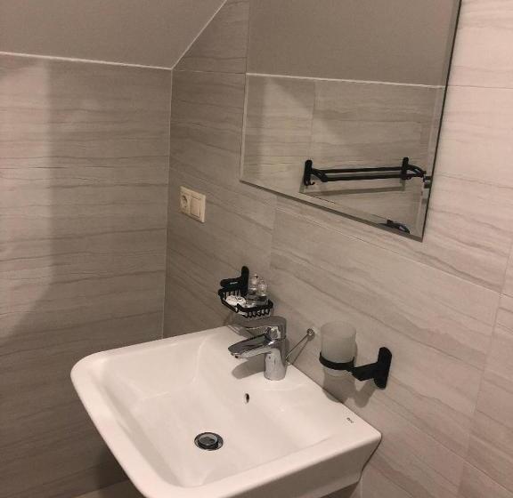 Standardrum Bergsutsikt, дбайлива ципа