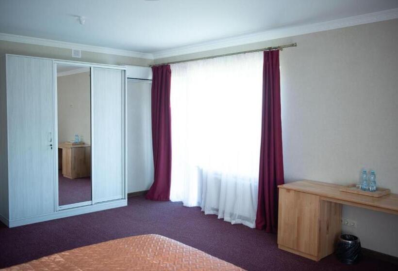 Family Junior Suite, дбайлива ципа