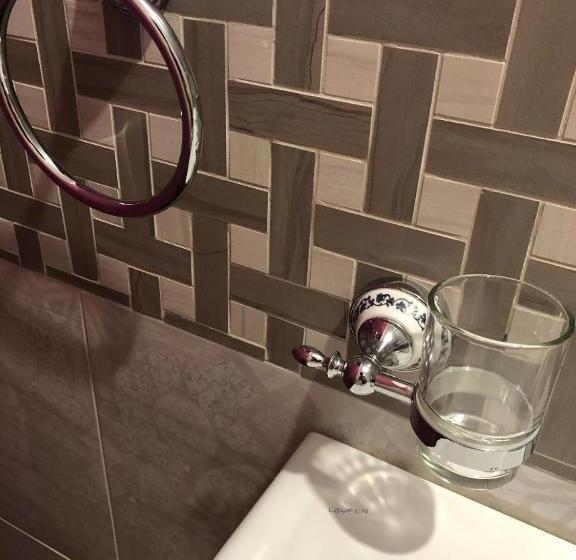 1 Bedroom Apartment with Views, дбайлива ципа