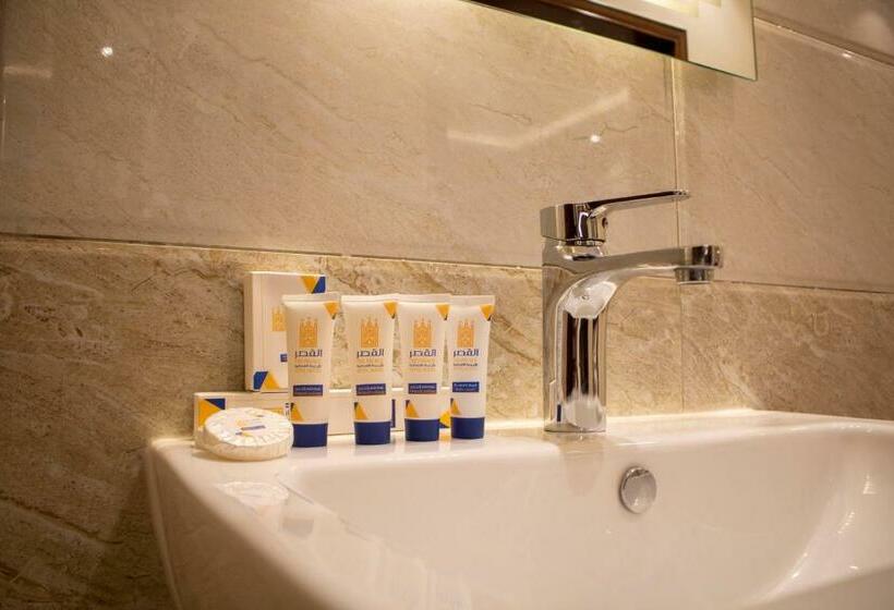 جناح جونيور, The Palace Hotel Suites   Al Badea